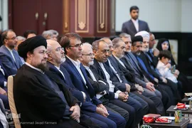 تجدید میثاق وزیر و سفرای وزارت خارجه با آرمان های امام