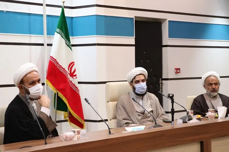 تدوین سند جامع حرم شاهچراغ(ع) / شاخه روضه خانگی قرارگاه عمار راه‌اندازی شد