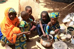 De violentes attaques poussent plus de 20.000 Nigérians à se réfugier au Niger (HCR)