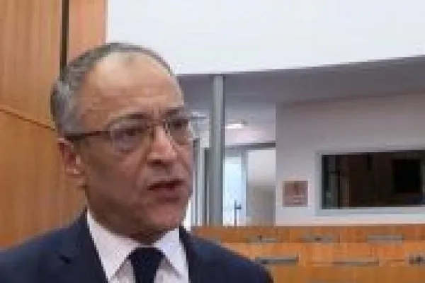 Récitation du Coran au parlement belge : il réclame 2 milliards d'euros !