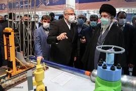 بازدیدرهبر انقلاب از نمایشگاه توانمندی‌های صنعتی