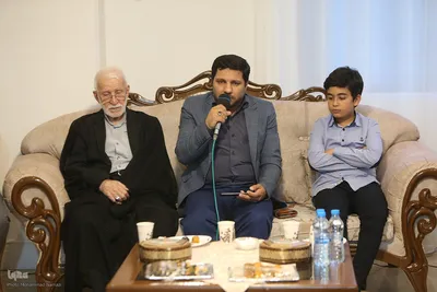 دیدار جمعی از فرزندان شهدا با خانواده شهید صیاد شیرازی