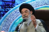 قرآن در کنار عترت موجب هدایت می‌شود