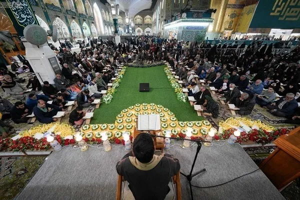 په علوي مقدس حرم کې د قرآن کریم د انس محفل ترسره شو(انځورونه)