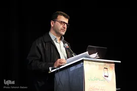 سیامک طهماسبی، عضو هیئت علمی دانشگاه علوم پزشکی و توانبخشی در رونمایی از کتاب «بایسته‌های بیان مسائل جنسی بر اساس احکام الهی»
