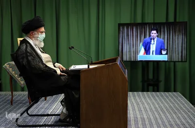 دیدار جمعی از دانشجویان با رهبر انقلاب