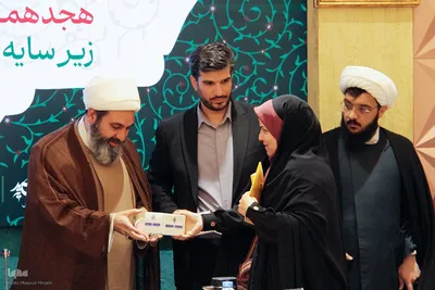 نشست خبری جشنواره زیر سایه خورشید در یزد