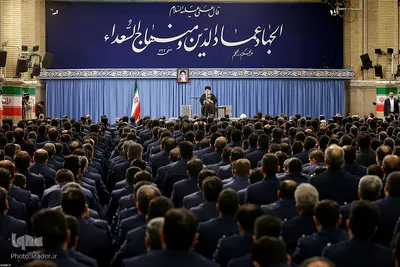 دیدار فرماندهان و کارکنان نیروی هوایی ارتش با فرمانده کل قوا