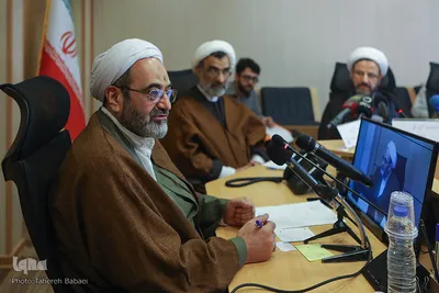نشست تخصصی بررسی وجوه و مفاهیم نوآورانه بیانیه گام دوم