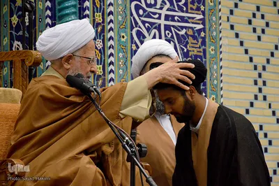 جشن عمامه گذاری طلاب در میلاد امام زمان(ع) در قم