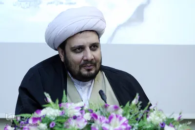 نشست ایمان در بحران