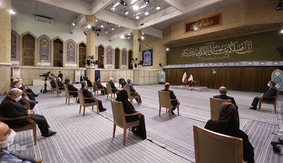 آخرین دیدار رئیس‌جمهور و هیئت دولت دوازدهم با رهبر انقلاب