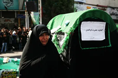 مراسم عزاداری ظهر عاشورا در کرج