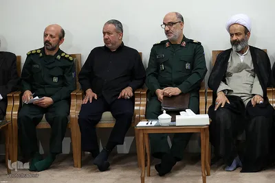 دیدار دست‌اندرکاران کنگره ملی ۶۲۰۰ شهید استان مرکزی با رهبر انقلاب