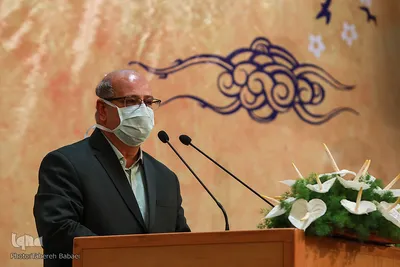 علیرضا زالی، رئیس دانشگاه علوم پزشکی شهید بهشتی در همایش تجلیل از دست‌اندرکاران طرح بسیج ملی شهید سلیمانی در مارزه با کرونا