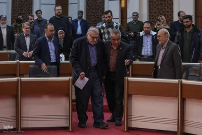 مهدی گلشنی – استاد ممتاز دانشگاه صنعتی شریف