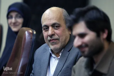 نشست ظهر دلنشین استاد ابوالفضل بهرام‌پور
