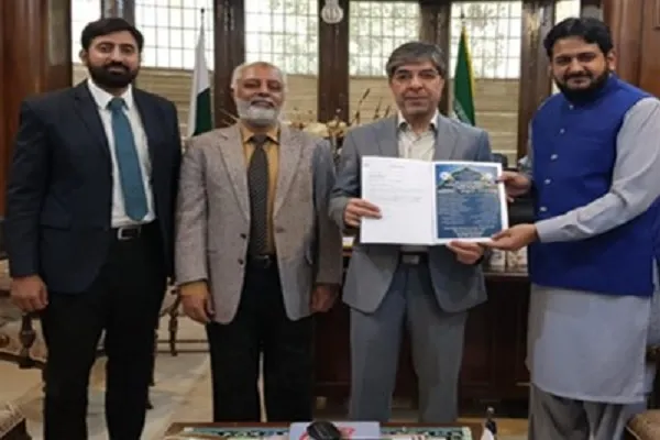 Pakistan: seminario su ruolo delle moschee in società islamiche