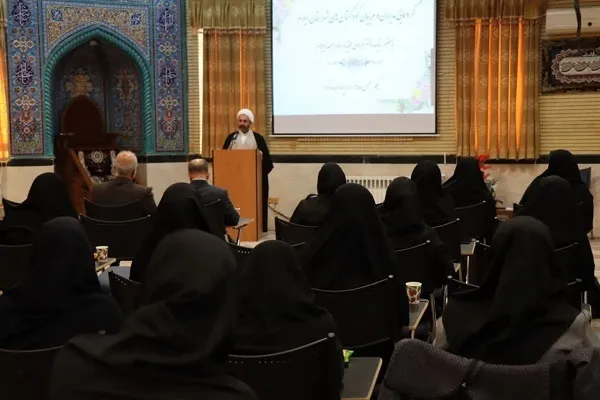 تربیت خوب فرزندانمان صدقه جاریه است