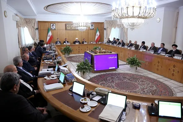 ایجاد اشتغال و مبارزه با فقر مطلق، دو هدف مهم دولت/ برای شکست توطئه دشمنان از طریق مذاکره مصمم هستیم