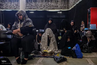 مراسم اعمال ام داوود در مسجد دانشگاه تهران