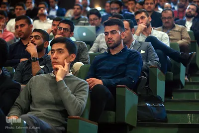 همایش بین‌المللی «آینده جهان اسلام در افق ۱۴۱۴ شمسی»