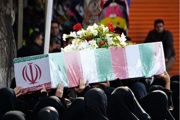 پیکر مادر شهید «ابوطالب اسفندیاری بیات» تشییع شد