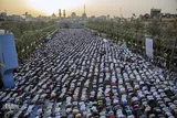 اقامه نماز عید سعید فطر در بین الحرمین
