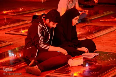 مراسم پرفیض شب قدر در گلزار شهدای وادی رحمت تبریز