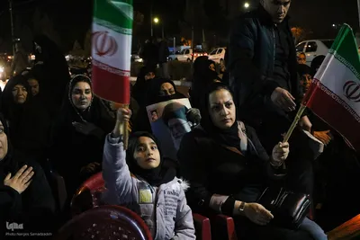 تجمع مردم فولادشهر در پی شهادت رهبر شهید انقلاب