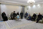 دیدار آیت‌الله عاملی با قهرمان مسابقات بین‌المللی قرآن