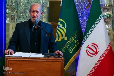 نشست جامعه قرآنی استان فارس با نماینده ولی‎فقیه در استان