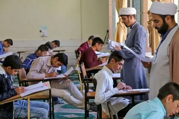 جذب روحانیون وظیفه توسط آموزش و پرورش هرمزگان