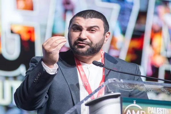 بازداشت روزنامه‌نگار بریتانیایی به اتهام انتقاد از اسرائیل