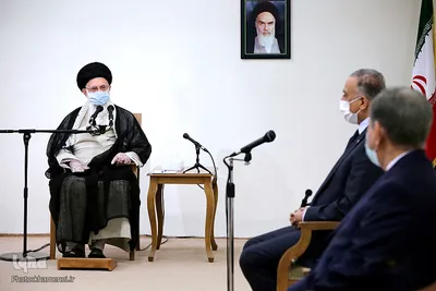 دیدار نخست وزیر عراق و هیئت همراه با رهبر انقلاب