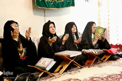مراسم جز خوانی قرآن کریم توسط بانوان در قزوین