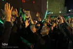 ⁨نخل‌برداری یزدی‌های مقیم کرج در شب عاشورا