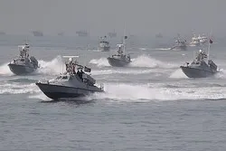 Le CGRI publie des images d’un accrochage contre la piraterie américaine ciblant le pétrole iranien dans la mer d'Oman