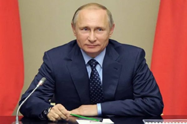 Поздравление Владимира Путина в адрес Муфтия Шейха Равиля Гайнутдина с Днем России
