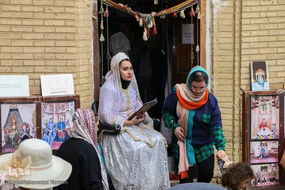 مسافران نوروزی در حافظ