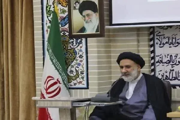 کار برخی مداحان غیر رسمی تزریق ناامیدی است