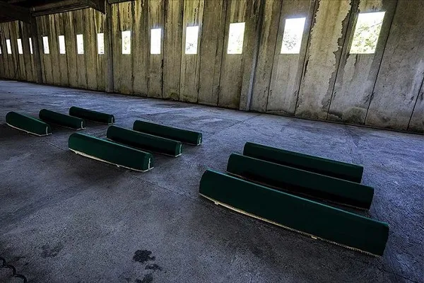 Srebrenitsa Soykırımı'nın 9 kurbanı daha bugün toprağa verilecek
