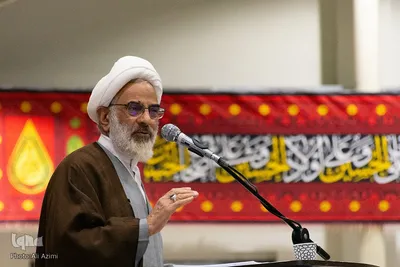 اجلاس شهدای روحانی و مساجد استان اصفهان