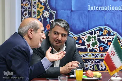 عباس نظری راد، مدیرکل ارتباطات و هماهنگی معاونت قرآن و عترت وزارت فرهنگ و ارشاد اسلامی در گفت‌وگو با زهرا سعیدی مبارکه، عضو هیئت‌رئیسه فراکسیون قرآن