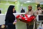 تجلیل از پرستاران بیمارستان امام حسین(ع) توسط گروه فرهنگی و جهادی خادم‌الشهداء‎