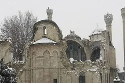 Zerstörung von Moscheen und historischen Denkmälern in der Türkei und in Syrien durch Erdbeben + Video