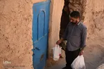 توزیع ۱۴۰ بسته افطاری ساده بین نیازمندان بیرجندی