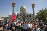 تشییع پیکرهای خانواده شهید در شیراز