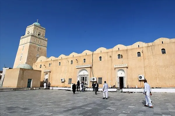Libya'da camiler 7 ay sonra yeniden ibadete açılıyor