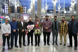استقبال از «علیرضا بیژنی» رتبه دوم مسابقات قرآن مالزی